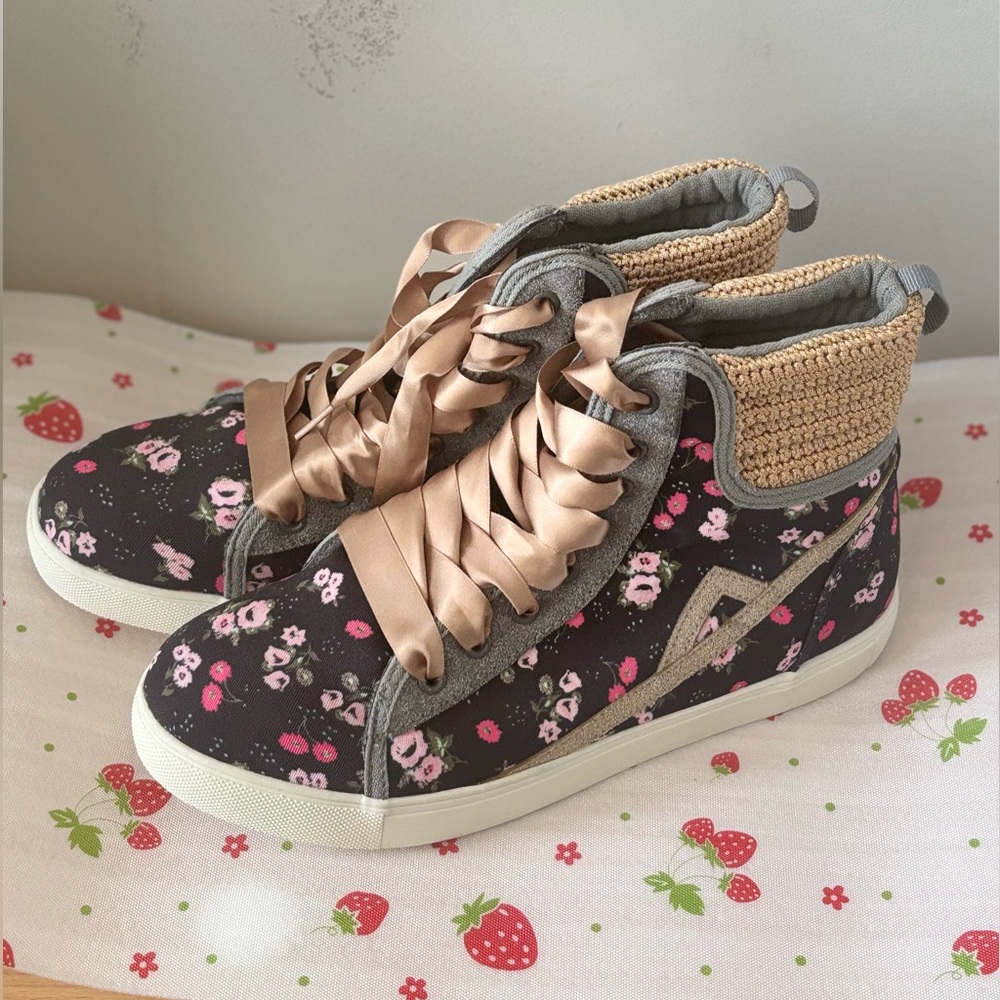 Floral High-Top Sneakers with Satin Laces